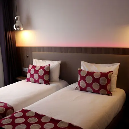 Hotel Alhambra 3*