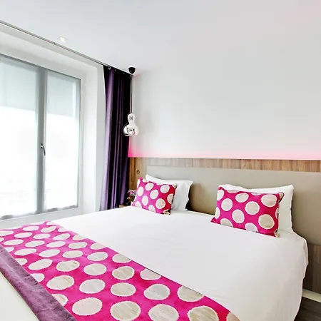 Alhambra Hotel