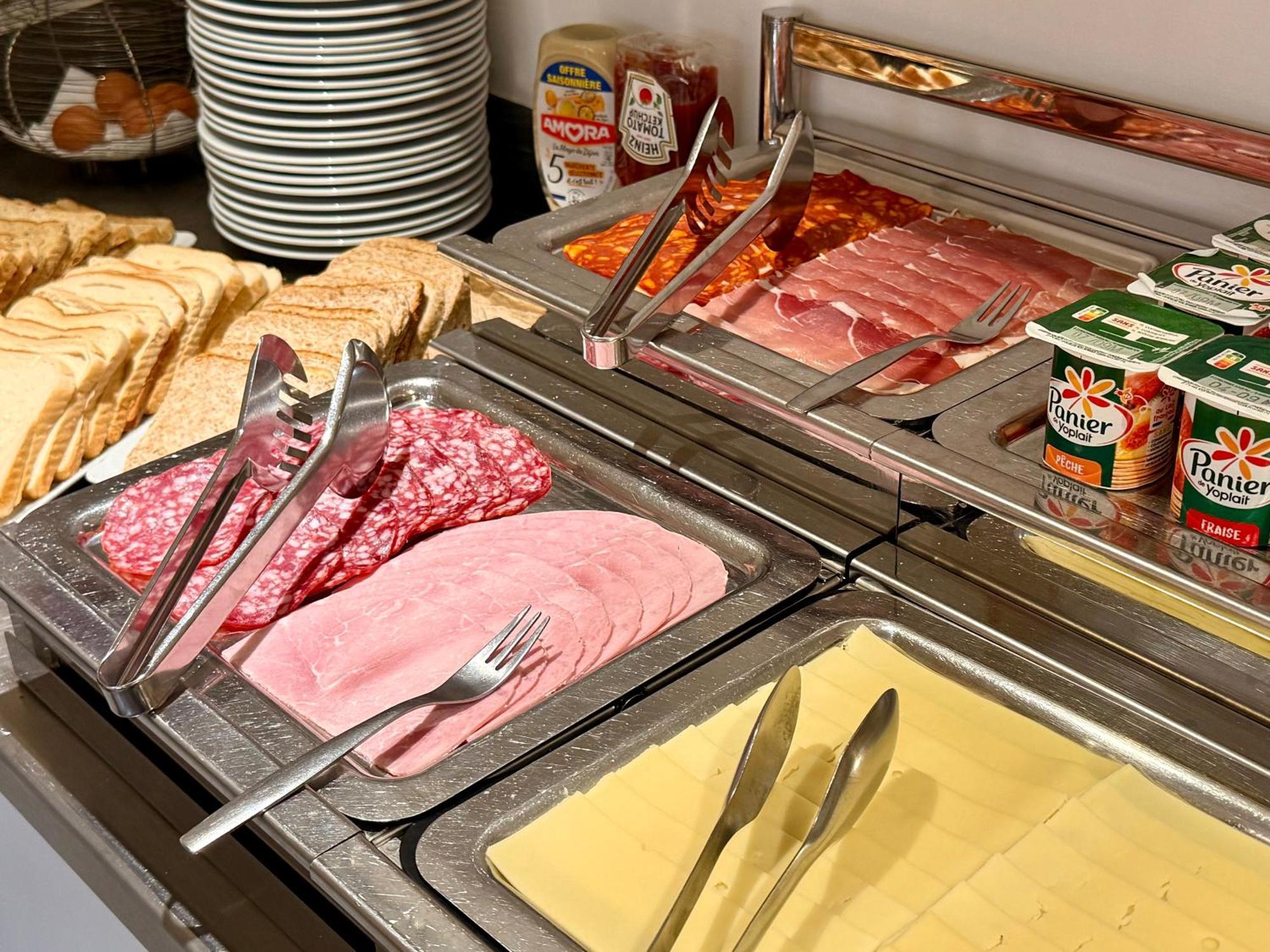 Hotel Alhambra Parigi