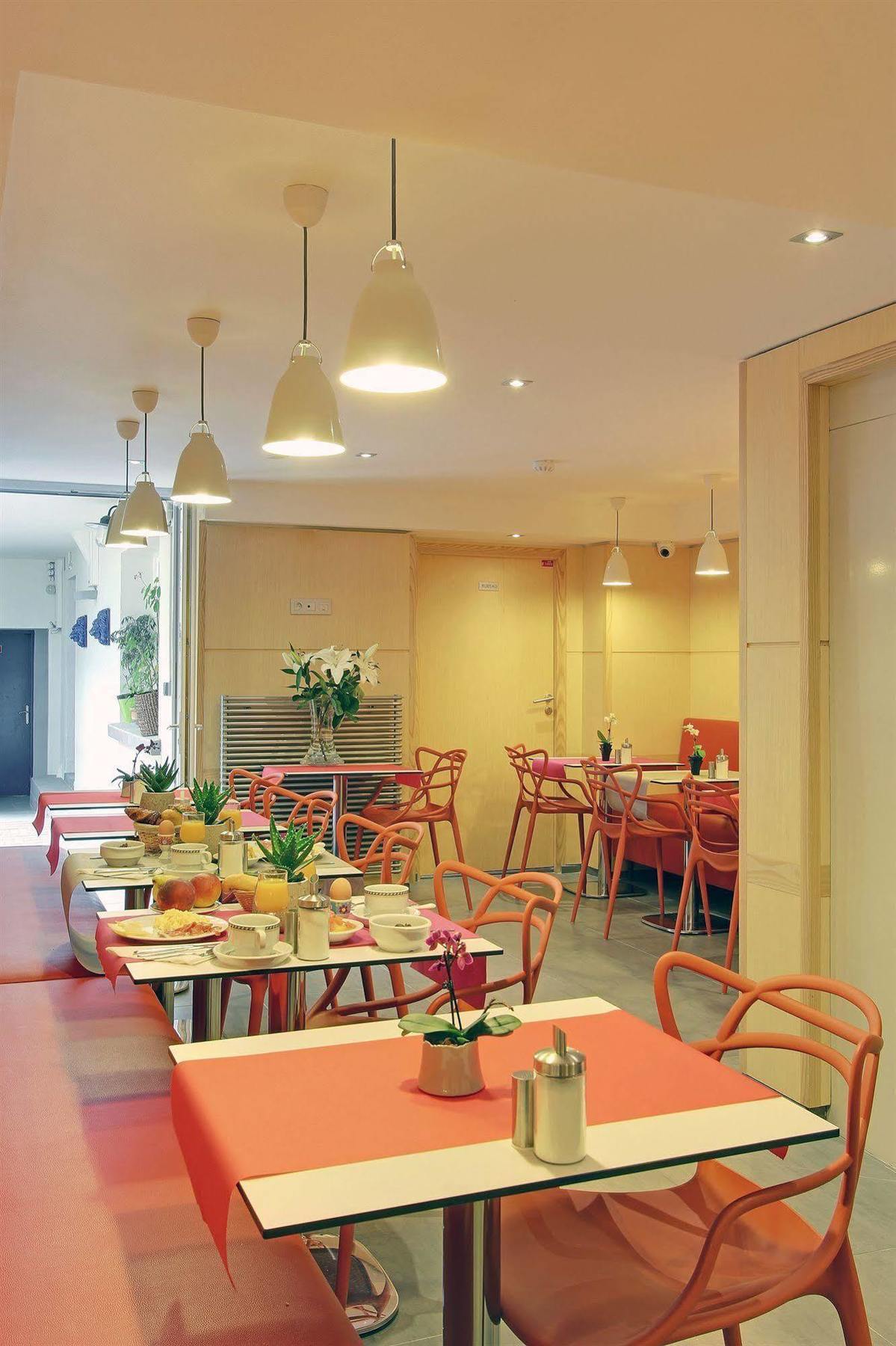 Alhambra 3* Parigi